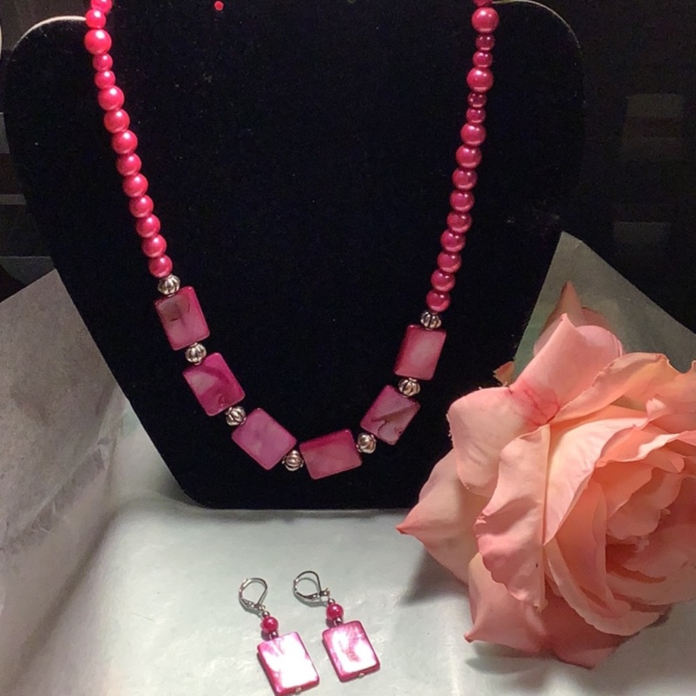 Handmade necklace and earring set